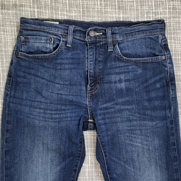 Levi’s Premium 502 Regular Taper Jean 31x32 (actual 31x29.5) Medium Wash/Whisker - Picture 1 of 14